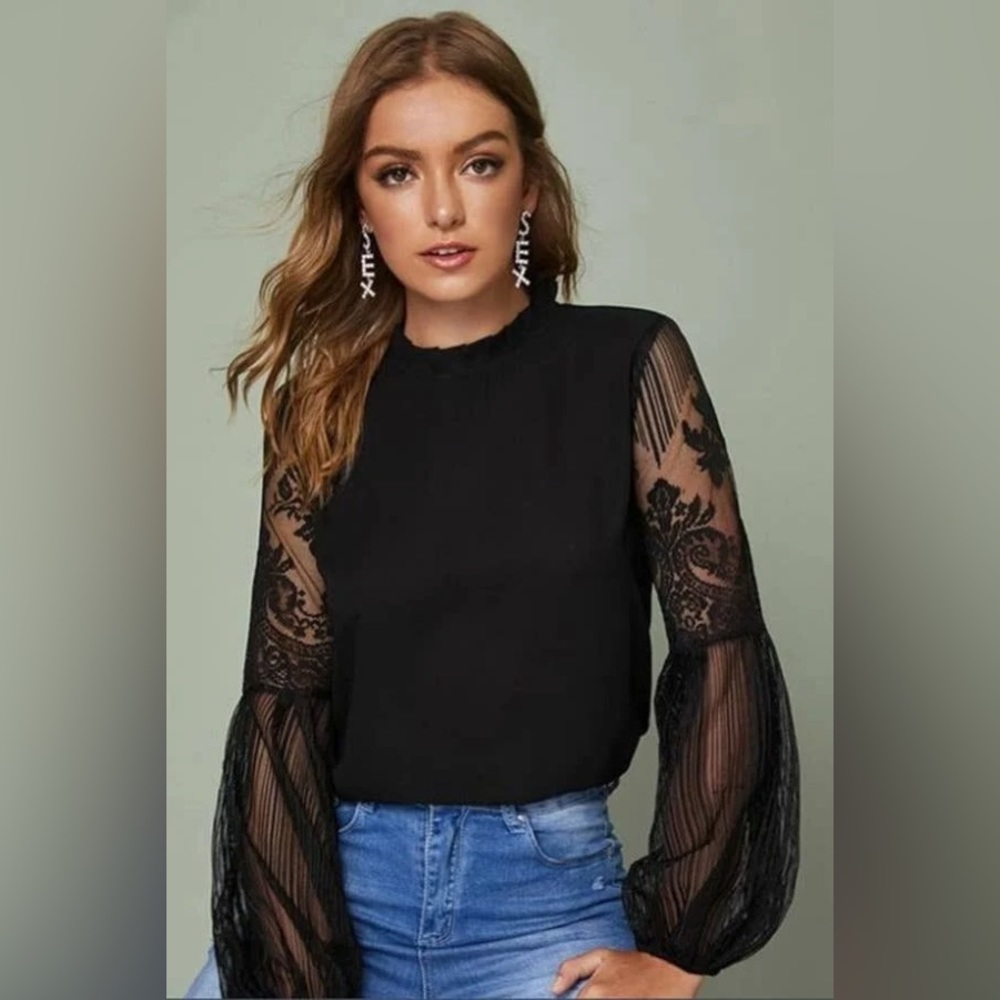 Sweet Lace Long Sleeve Blouse